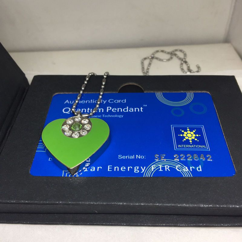 Kalung Kesehatan Terapi Asli - Quantum pendant asli - kalung kesehatan bio energi - kalung kesehatan Kalung Quantum Pendant Love Warna Hijau Permata hijau BISA COD✅