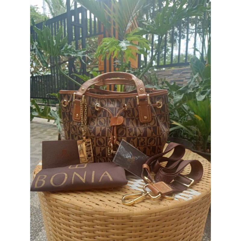TAS WANITA BONIA SERUT