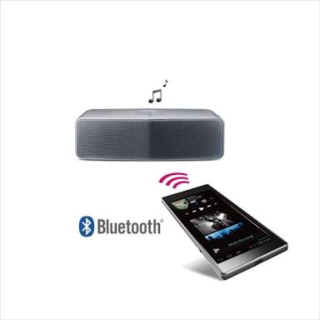 LG Portable Bluetooth Speaker P7 NP7550