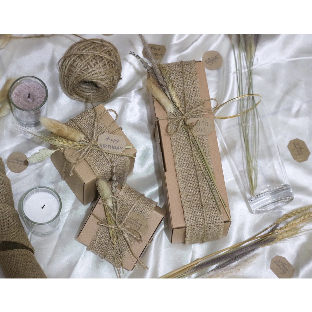 

TERMURAH!! DIY Gift Packaging Kotak/Kado/Hadiah Rustic Aesthetic/ Gift Box Estetik/ Kotak Kado Rustik Murah Mug Tumbler Perhiasan