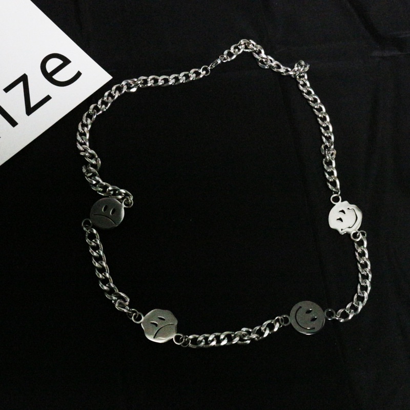 Tiktok super populer kalung Nasional stainless steel Smiley kalung pria dan wanita gaya yang sama st