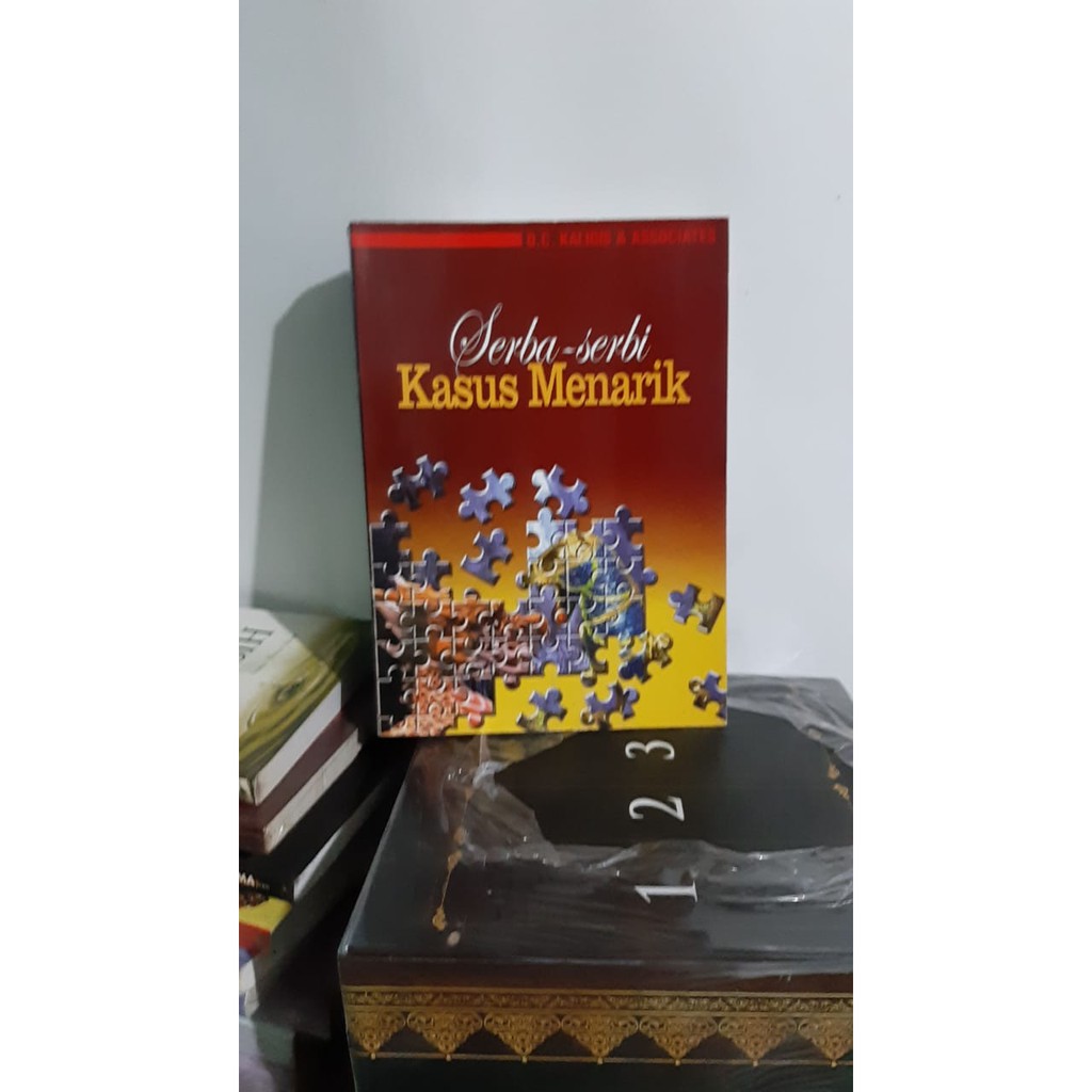 

Serba-Serbi Kasus Menarik OC. Kaligis Serba Serbi /Alumni