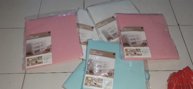 Kotak Sepatu Flip Wanita Buka Depan Warna  (1 Paket = 6 Pcs)