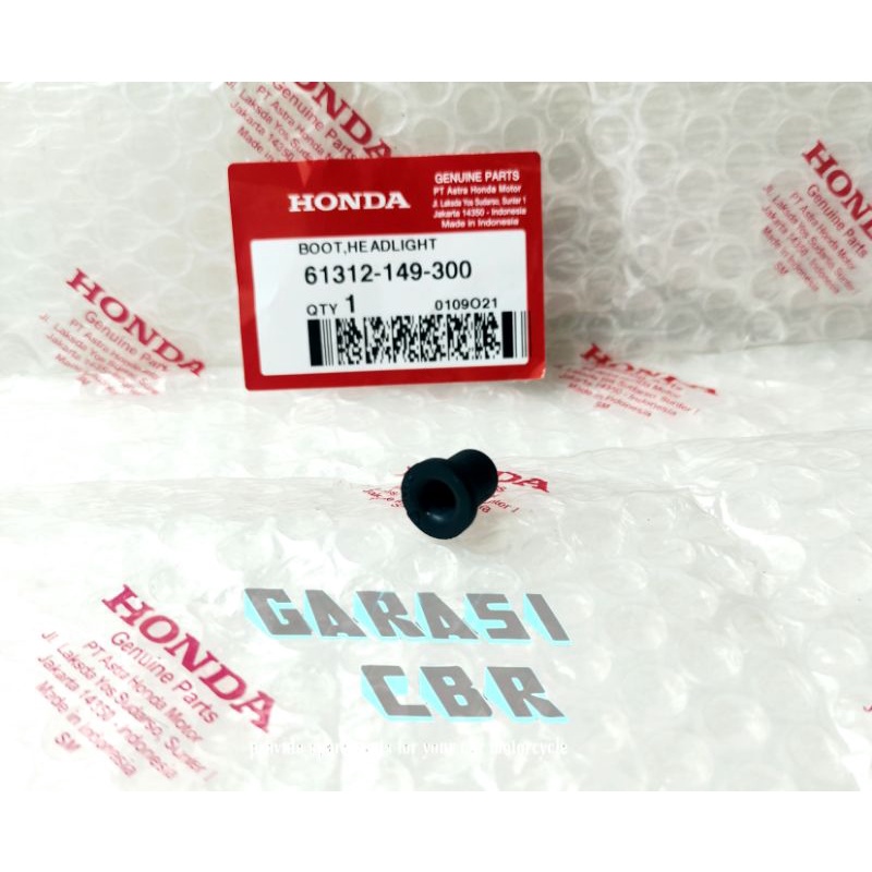 61312149300 -Boot Headlight CBR 150R CBR 250RR - Karet Spakbor Depan