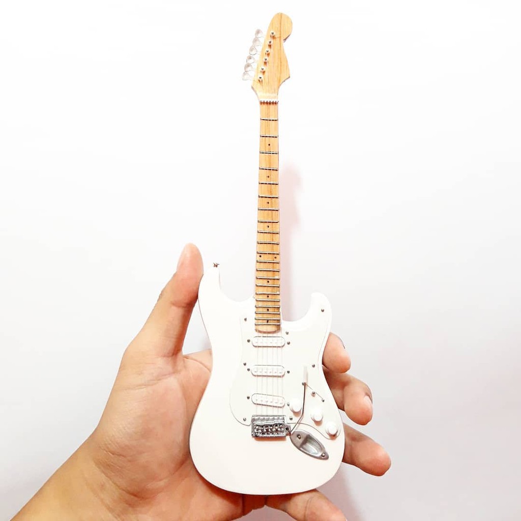 Miniatur Gitar Fender Stratocaster Olympic White Jimi Hendrix Best Seller Photography Property merch