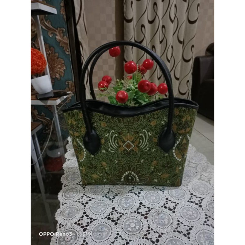 tas batik persit