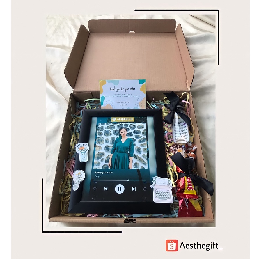 

Kado Unik Ultah
