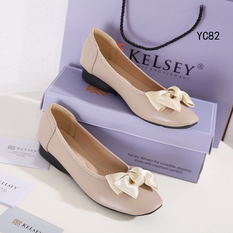 Kelsey Sepatu Slip On Wanita YC82