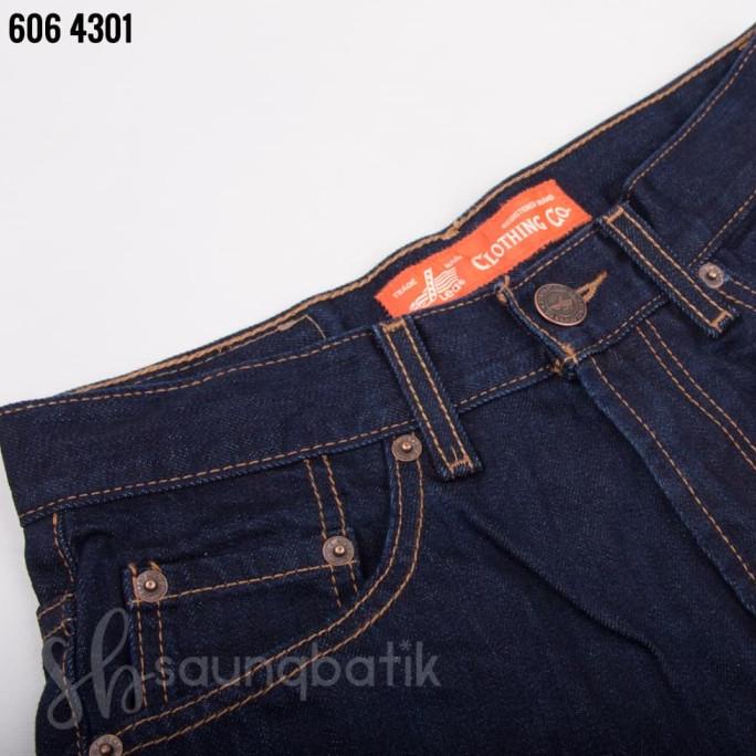 lea original celana jeans lea 606 4301 regular - jeans pria