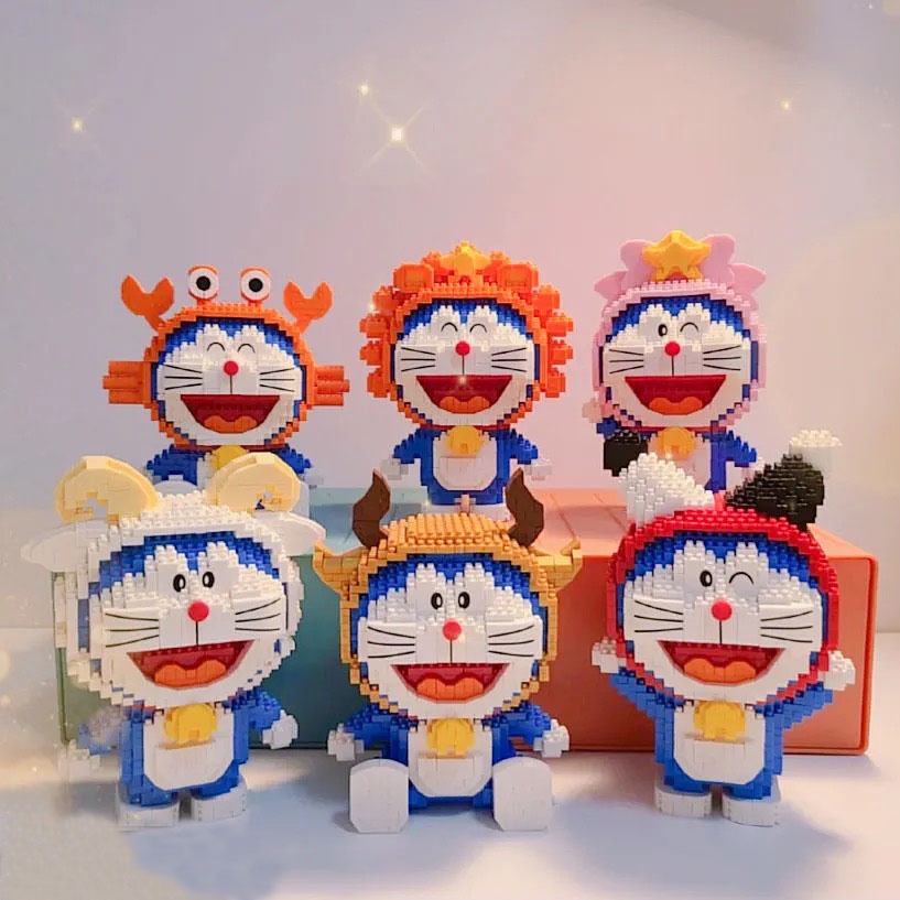 Set Rakitan Mainan Blok Bangunan Boneka Doraemon Zodiak