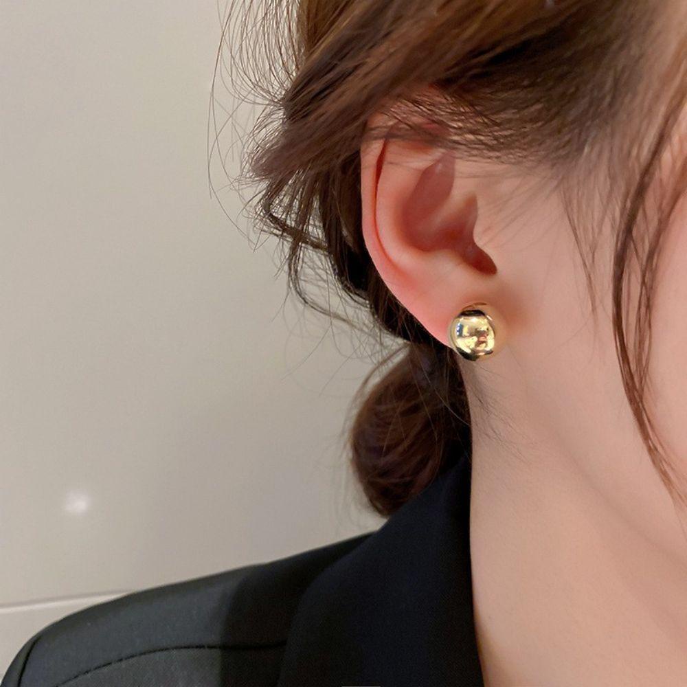 Needway Stud Earrings Logam Halus Perhiasan Perempuan Bola Bulat Temperamen Anting Gaya Korea