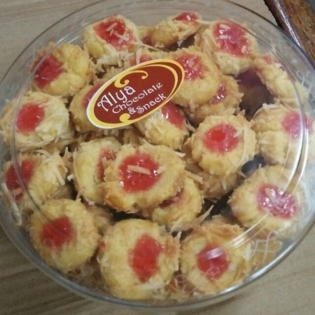 

Nastar strawberry keju