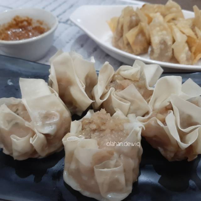 

Siomay & Batagor Dewiq