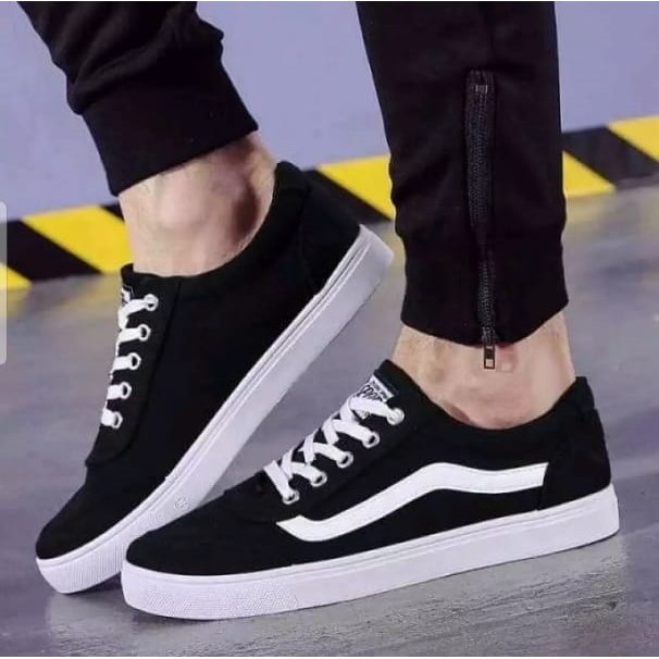 HUMAIRAH_OLDSHOP || Sepatu Pria Old School Black White gaya pria masa kini