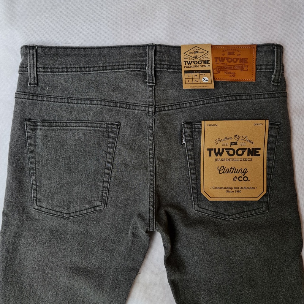 TWO ONE Celana Jeans Pria Panjang Slim Fit Stretch Denim