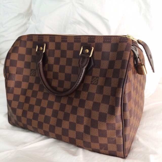 SOLD Authentic Lv speedy 30 damier 2011