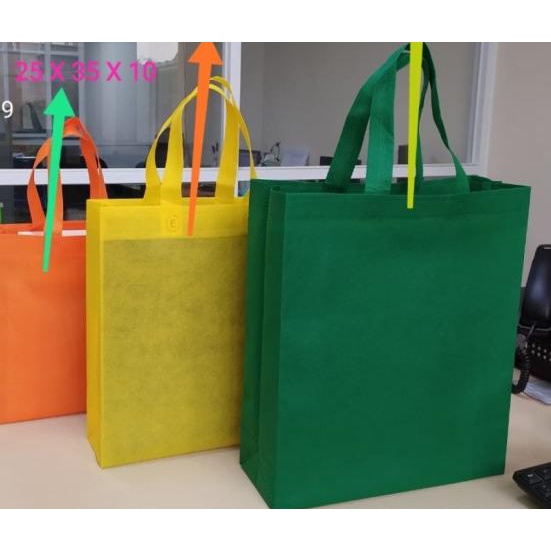

❈ Tas Kain / Goodie Bag BOX BAG SPUNBOND Uk 25 x 35 - Biru ➽