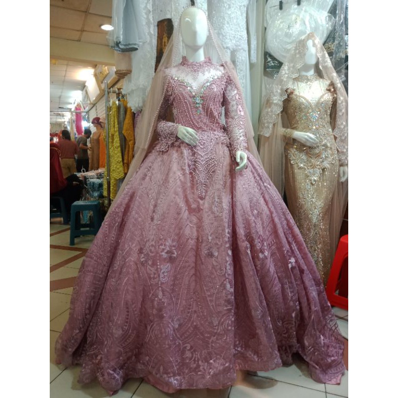 gown pengantin full mutiara