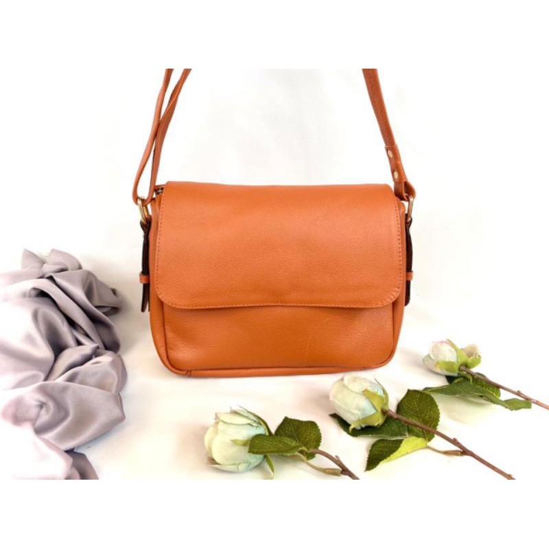 tas slempang kulit tas kulit garut tas sukaregang tas papirut garut tas wanita tas kulit original