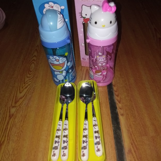 Sendok Set Karakter Gagang Keramik/dewasa Dan Anak2.