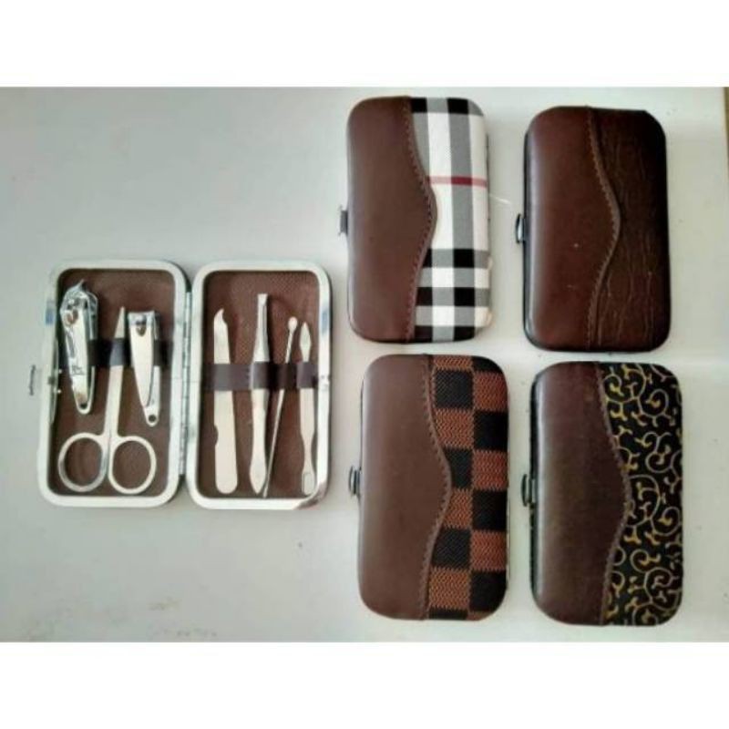 MANICURE SET 7 IN 1 GUNTING KUKU SET 7 IN 1