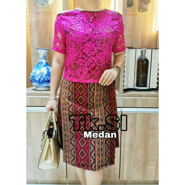 DRES BATIK BROKAT BOLONG