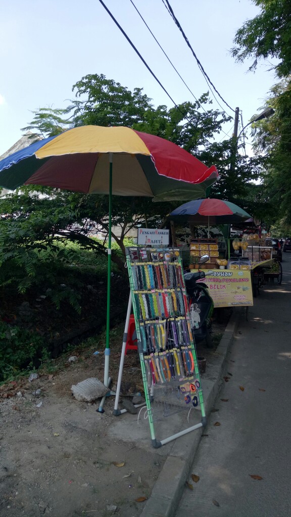 Payung Tenda Pantai 220cm Pelangi Double (2 Lapis/ 2 Layer/  2 Helai) Anti-uv.