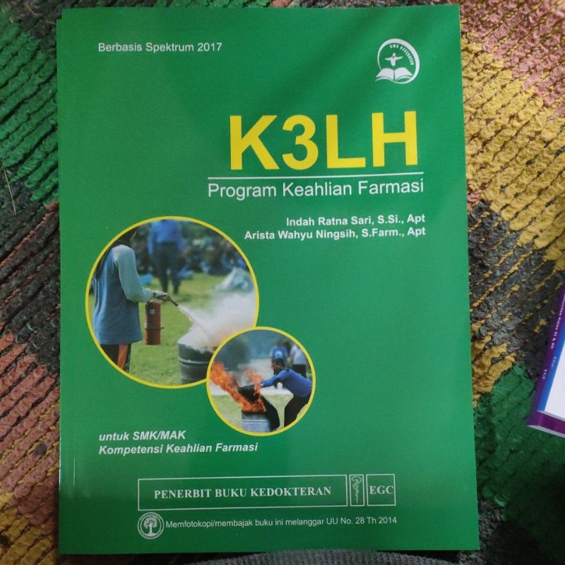 

BUKU K3LH Program Keahlian Farmasi