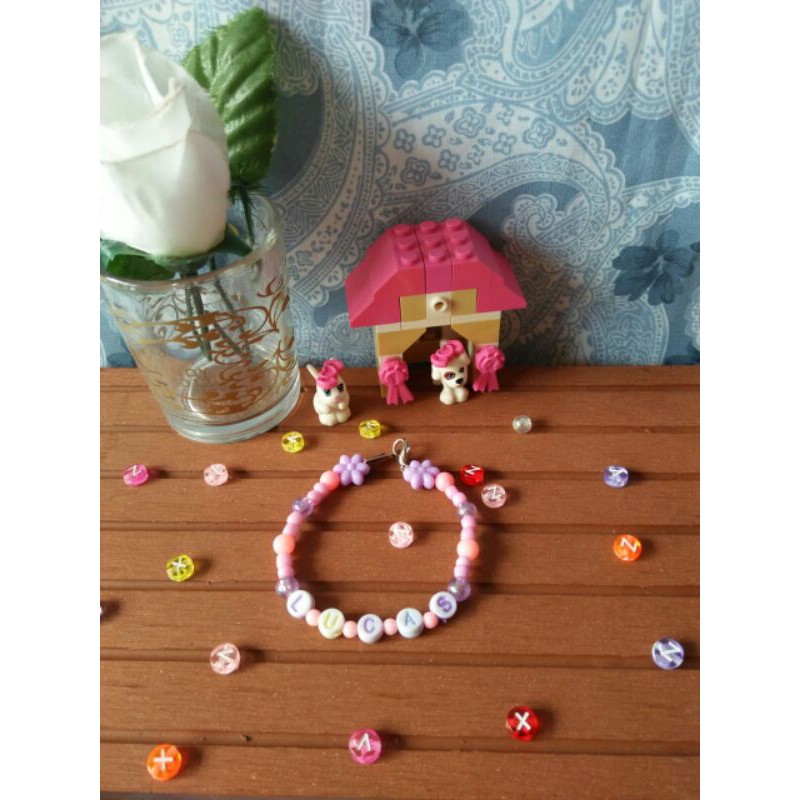 Gelang manik Lucas NCT