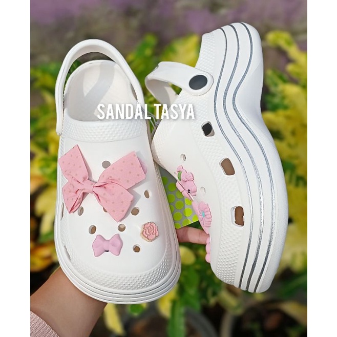 Sandal Baim Wanita Jelly Import Classic Bae Clog Fashion Jibbitz Pita Karakter Beruang Bear Casual Terbaru Korea Style Tinggi 4 cm