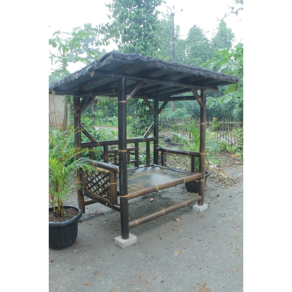 Saung bambu hitam asli gazebo 2 ukuran  siap pakai