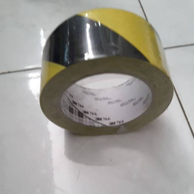 

LAKBAN PEREKAT ISOLASI LEM SEAL TAPE 3M ASLI TAPE WARNA ITEM KUNING PANJANG 4833 METER DISKON4 BIG