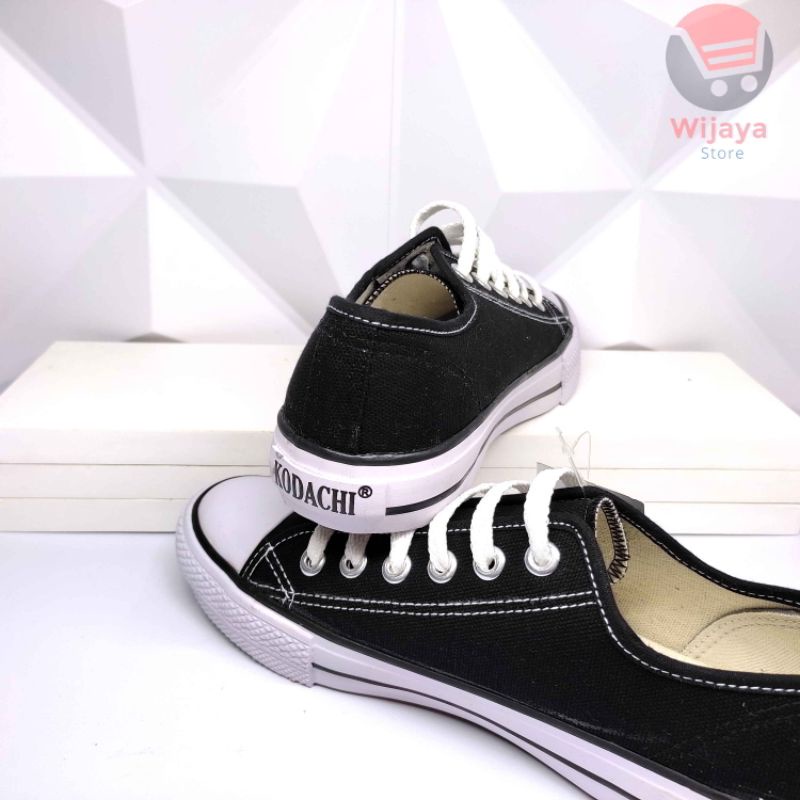 Sepatu Kodachi Original Classic 901 902 Model Kets Sneaker Sekolah Hitam Putih untuk Laki-laki dan Perempuan