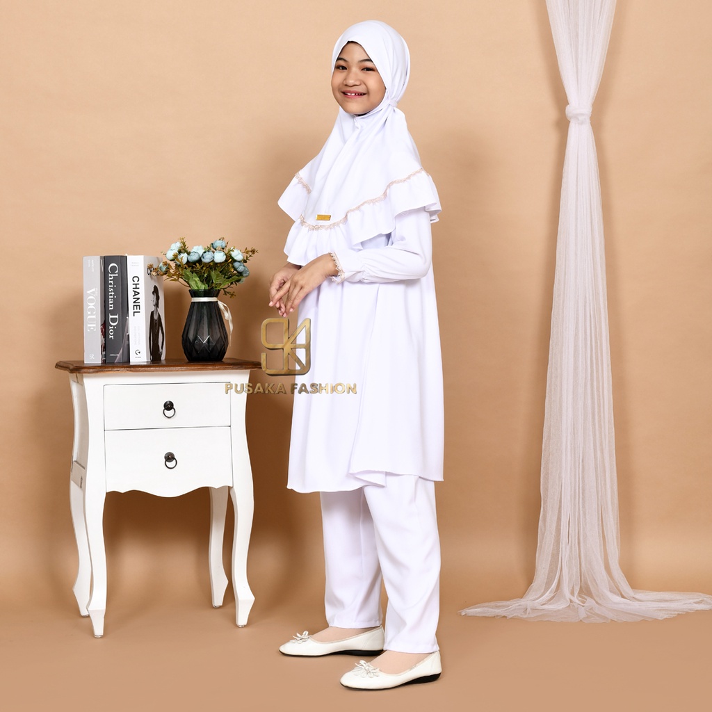 QILA TUNIK 3 IN 1 ANAK PEREMPUAN MUSLIM SETELAN CELANA DAN HIJAB KHIMAR  BAJU ONE SET KIDS BUSANA MUSLIMAH KID STELAN CLANA SET KERUDUNG JILBAB DRESS UNTUK ANAK USIA 4 12 TAHUN WARNA PUTIH HITAM WHITE BLACK atasan blouse anak shakila 2022 terbaru murah