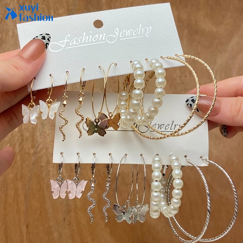 Set Anting Giwang Model Kupu-Kupu Warna Emas Dengan Rumbai Bahan Resin Untuk Wanita