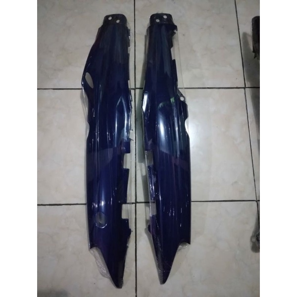 cover body f1zr ungu / violet original