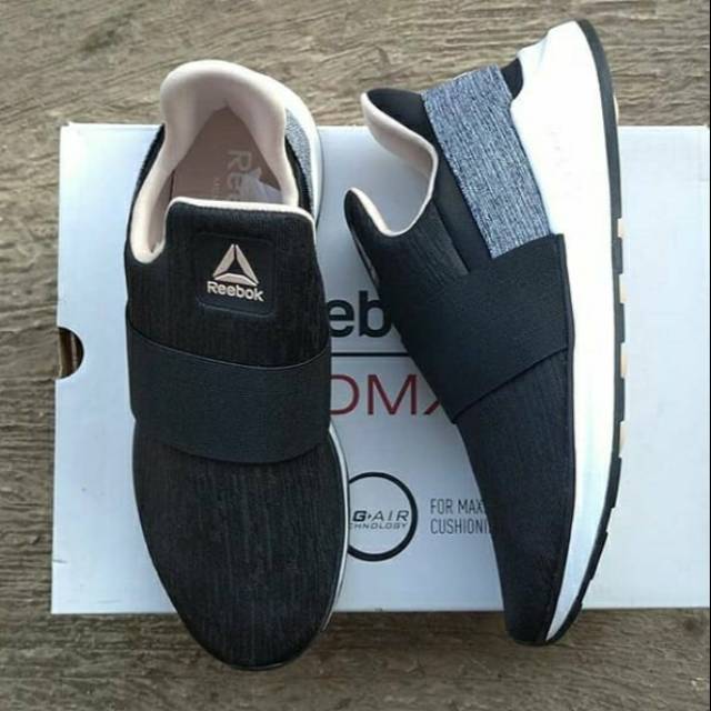 Reebok Ever Road DMX Slip On "Black"