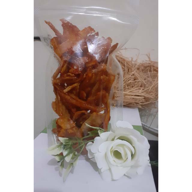 

Keripik singkong pedas manis