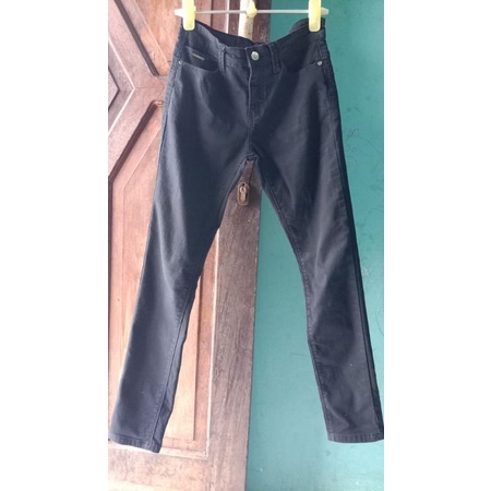 Preloved jeans THE EXECUTIVE/jeans cewek/