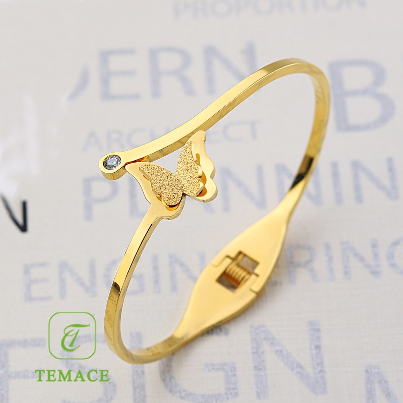 Gelang Titanium Berlapis Emas Kubus Wanita Anti Karat dan tidak luntur Perhiasan Korea