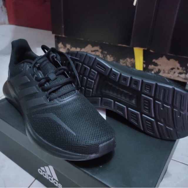 NEW Adidas Running Runfalcon G28970
