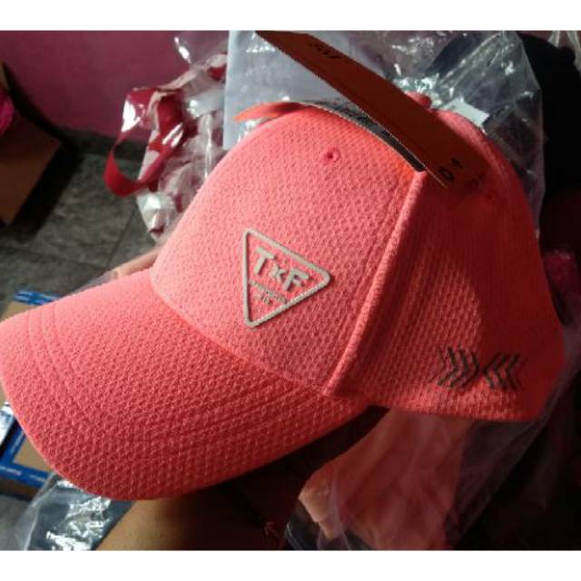 Topi sport merk 361