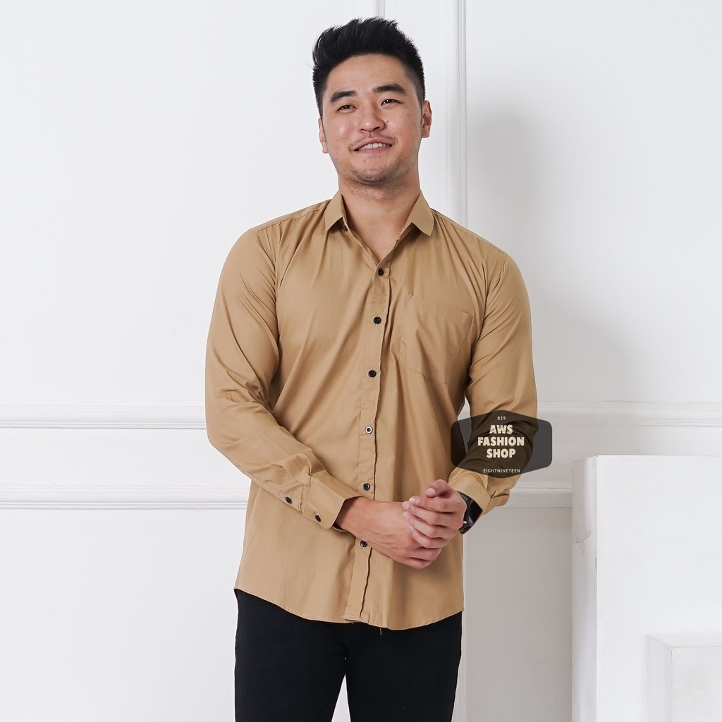 Kemeja Pria Lengan Panjang Polos Khaki Mocca Kemeja Slimfit Kemeja Polos Casual 819 - EightNineTeen