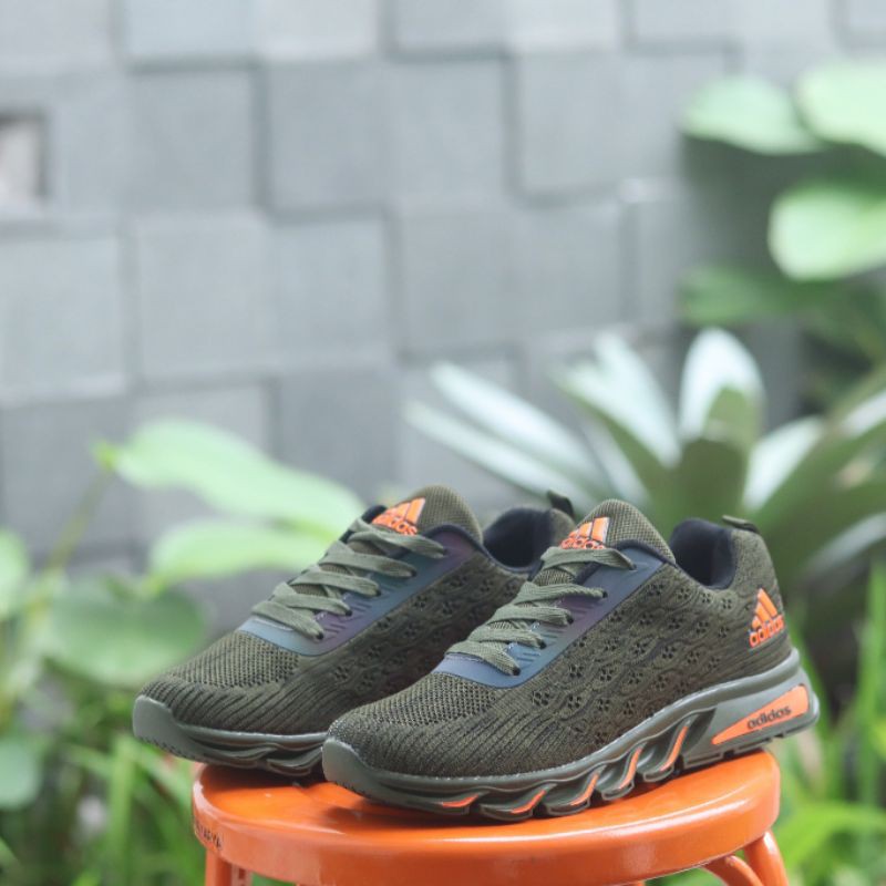 SEPATU RUNNING PRIA - SEPATU LARI PRIA ADIDAS SPRINGBLADE  39-44