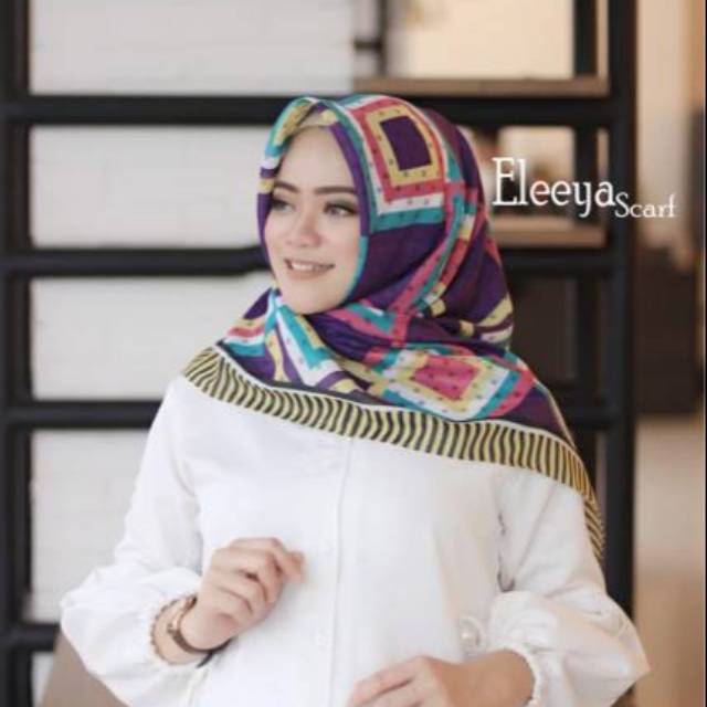 HIJAB SEGIEMPAT MOTIF ELY 74 II Eleeya Scarf