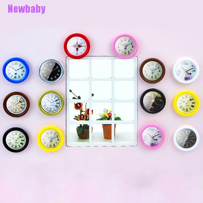 (Newbaby) Miniatur Jam Dinding Bahan Resin Skala 1: 12 Untuk Dekorasi Rumah Boneka