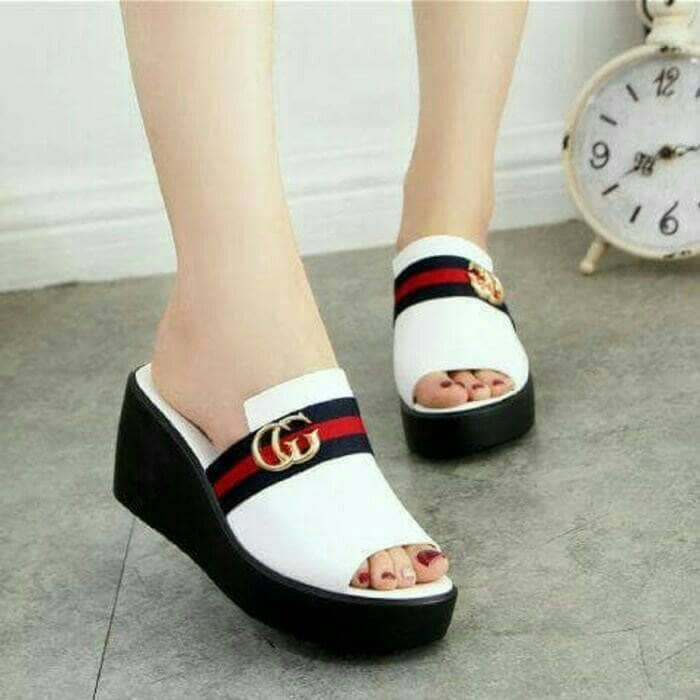 SEPATU WANITA SANDAL CEWEK WEDGES WEBING GUCCI PUTIH MODEL BARU MURAH MERIAH