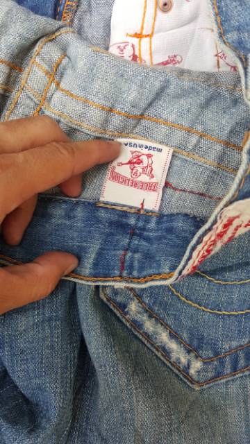 harga celana jeans true religion