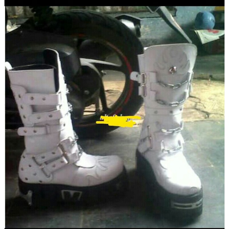 sepatu newrock / sepatu boots rock tinggi putih motif bola api