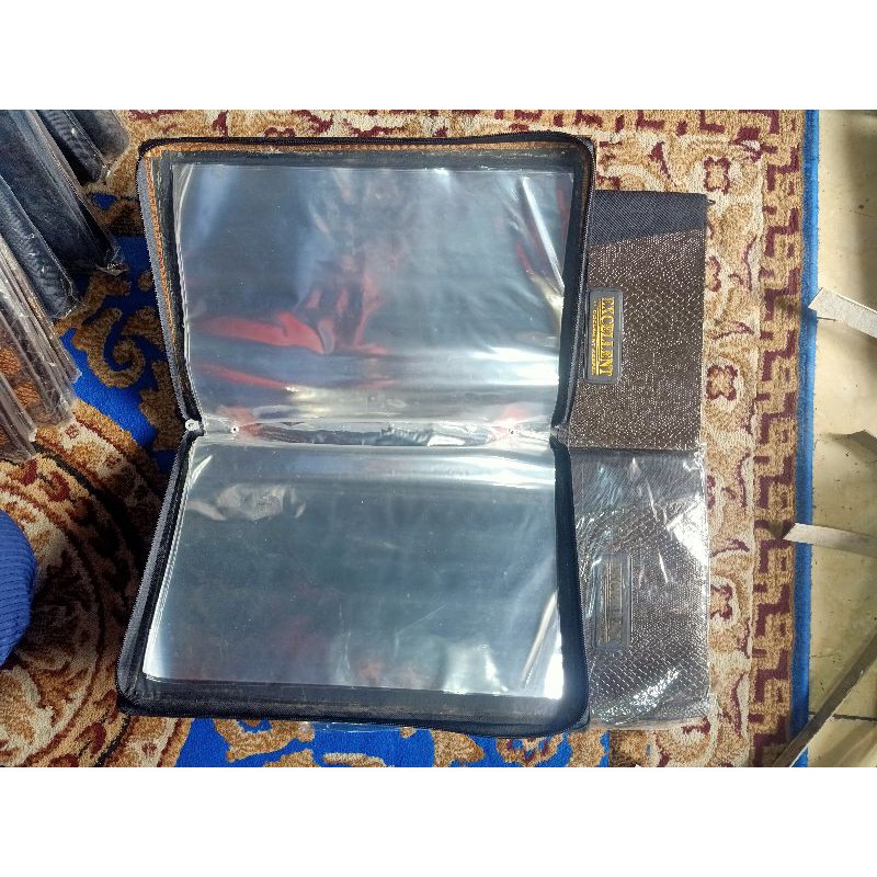 

clear holder isi 20 dan 40